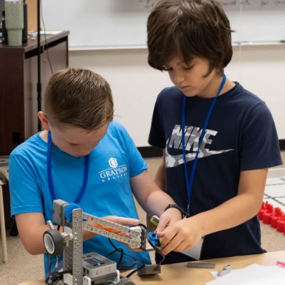 Picture of Summer Camp - Robotics Beginner AD